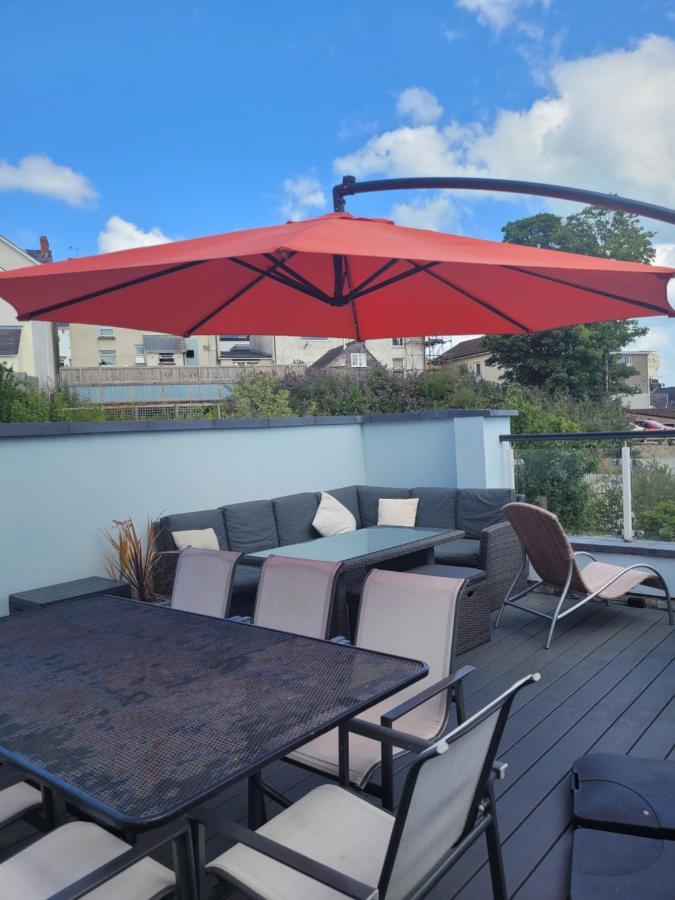 Central Modern Townhouse In Saundersfoot Villa Buitenkant foto