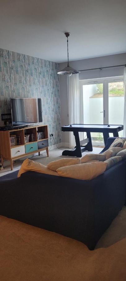Central Modern Townhouse In Saundersfoot Villa Buitenkant foto